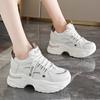 Мода Мода Женские Белые Кроссовки на Платформе Дышащие Сетчатые Кроссовки для Бега для Женщин Толстая Подошва Нескользящие Повседневные Спортивные Туфли Женские