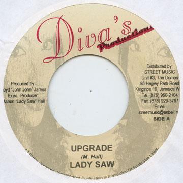 7-дюймовая пластинка LADY SAW - Upgrade NONE Diva's Producti 2005 Ямайка Регги, Ска и Даб Б/У