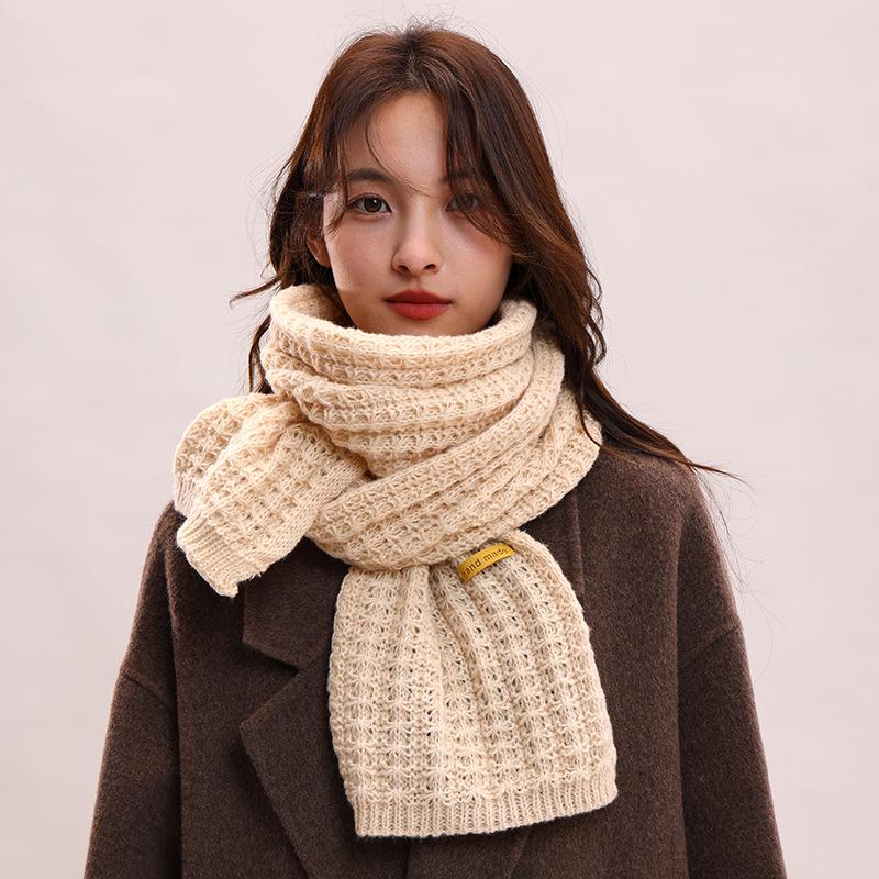 Red Scarf For Women 2024 New Winter Yarn Versatile Korean Version High-End Feeling Birthday Gift Couple Knitted Scarf