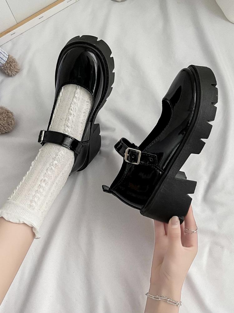 Туфли на массивной танкетке, готические лакированные кожаные туфли с круглым носком на платформе, Лолита, Мэри Джейн, женские туфли на плоской подошве, 2024, классические модные лоферы