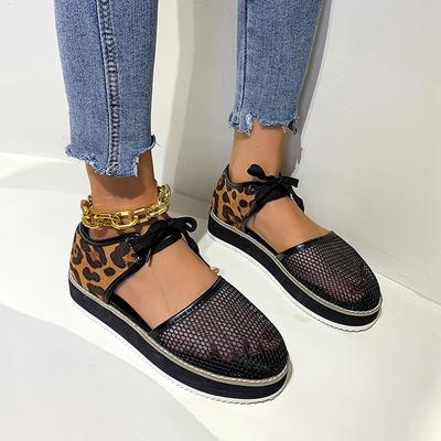 Модная женская обувь на плоской подошве Летние полые дышащие леопардовые сандалии на платформе со шнуровкой для женщин больших размеров Универсальные повседневные сандалии
