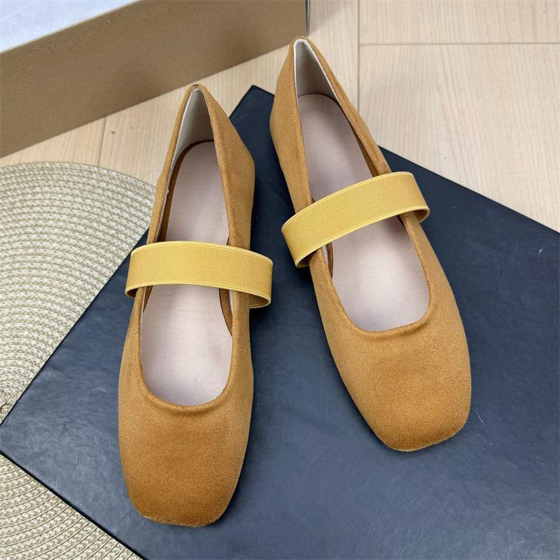 Модные балетки для женщин, ретро, квадратный носок, с мелким вырезом, новая летняя обувь Мэри Джейн, большие размеры, повседневная женская обувь 42 43