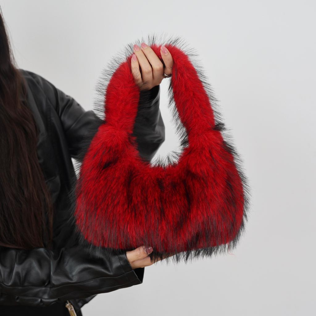 Autumn Winter New Faux Raccoon Fur Fluffy Handbag Women's Fashion Shoulder Bag Clutch Small Square Bag Soft Comfortable Versatile