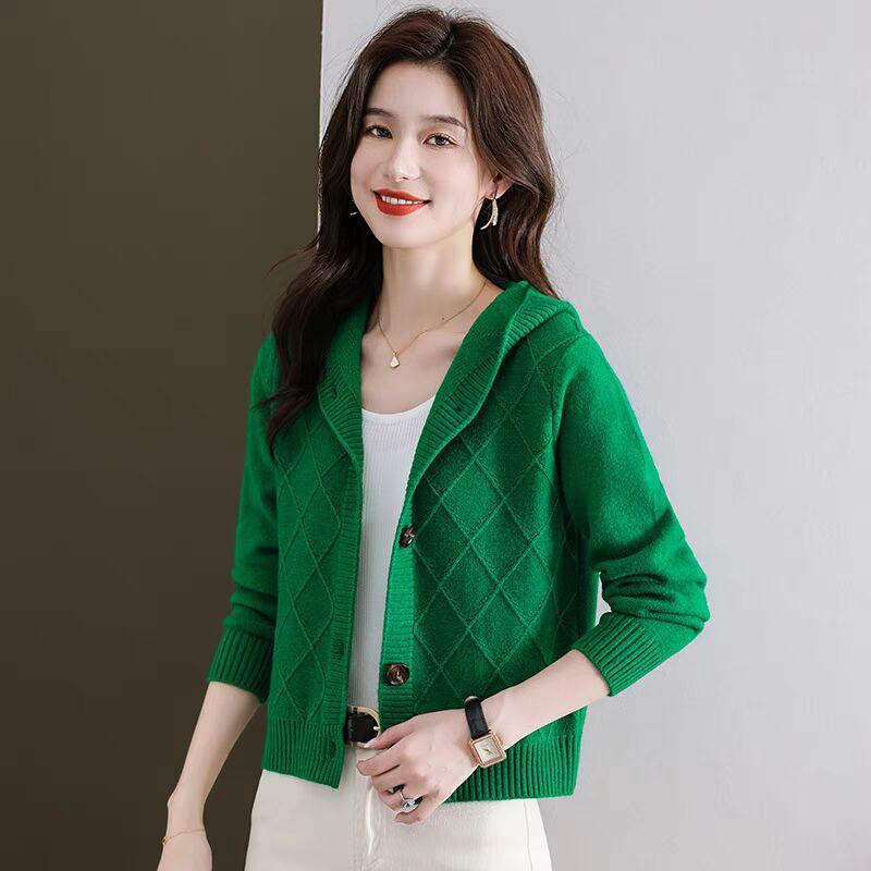 Вязаный кардиган с капюшоном, женская осенняя одежда, новый свободный повседневный внешний свитер, маленькое пальто с капюшоном