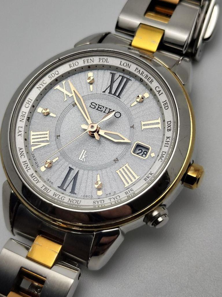 [USED] Popular Lightweight Titanium Seiko Lucia Radio-controlled Solar World Watch SSQV020