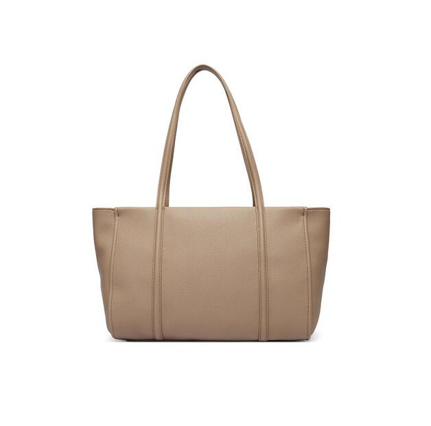 Сумка Calvin Klein Emblem Hw Pebble Tote