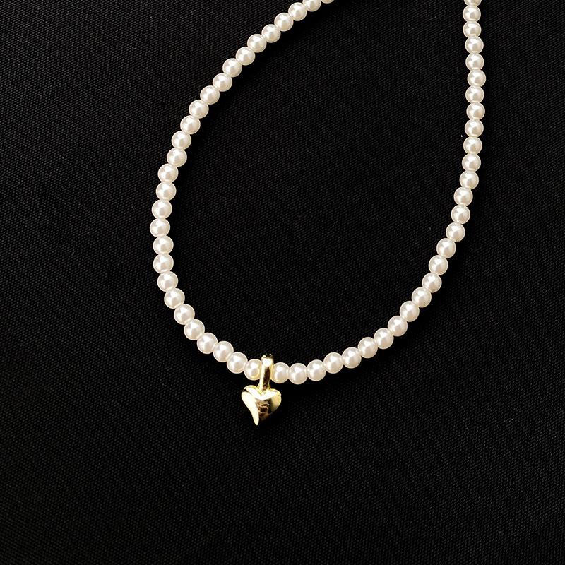 Ожерелье Love Pearl Съемная подвеска в форме сердца Цепочка на ключицу Французский ретро Легкая роскошь Ощущение