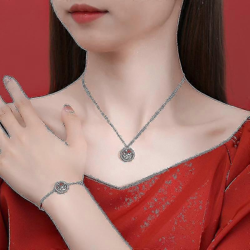 Meng Niu Necklace Sen Series Fritillary Pendant Rose Gold Zodiac Necklace, Red