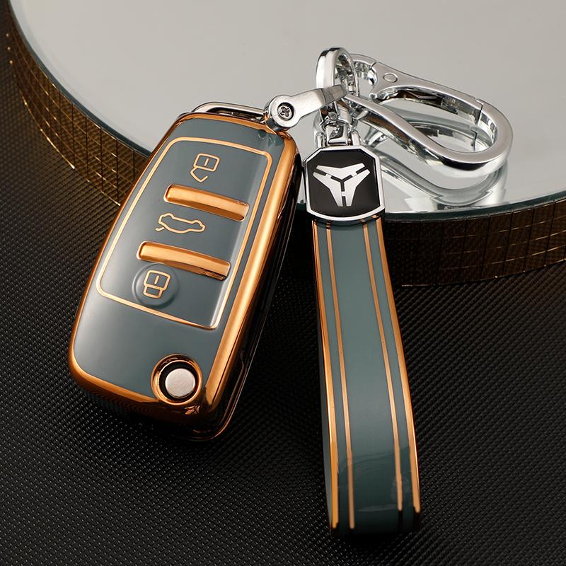 Soft TPU Car Remote Key Cover Case for A3 8P A4 B7 B8 B5 B9 B6 A1 A5 Q7 Q5 A6 4F C6 C5 C7 C4 TT Q3 S3 A7 A8 C4 8N 8V 8L RS3 Keychain Accessories