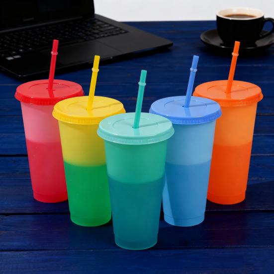 Color Changing Plastic Tumbler with Straw 24oz Reusable Cold Water Cup