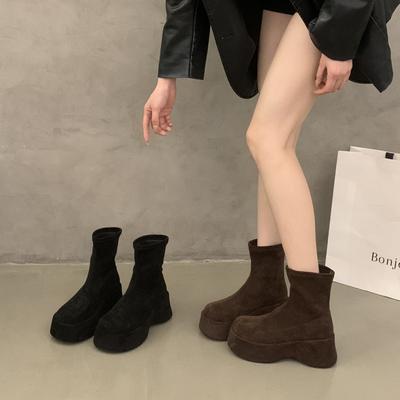 Европейская станция женская обувь 25 осень классическая мода мягкий эластичный флис круглый носок увеличение роста легкая толстая подошва рукав низкие ботинки