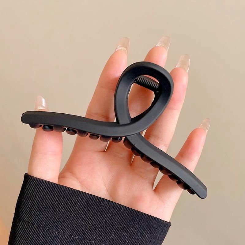 Большая женская шпилька высокого класса: Новая модель Shark Clip 2025 года на осень/зиму