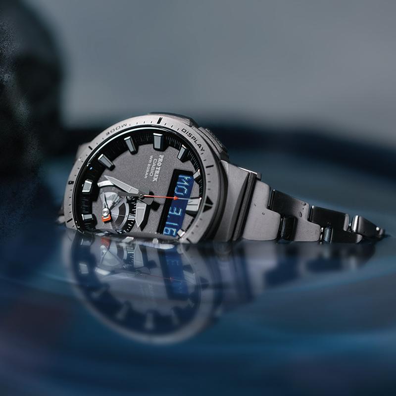 Casio Серия PRO TREK-Дисковый двойной дисплей Металлический Наручный Радиоуправляемый Солнечный Спортивный Водонепроницаемый Кварцевый Механизм Титановый Ремешок PRW-70YT-7PRD