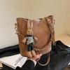 Crossbody Bucket Bag Retro Niche Bag Women's New High-end Texture Versatile Portable Bucket Bag