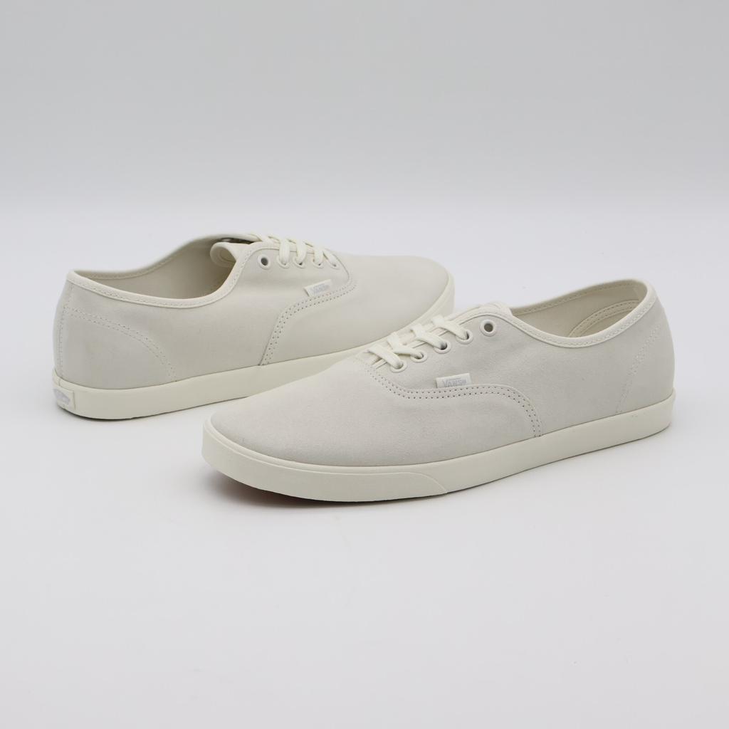 VN000D04OFW VANS AUTHENTIC LOWPRO SUEDE OFF WHITE (Мужской)