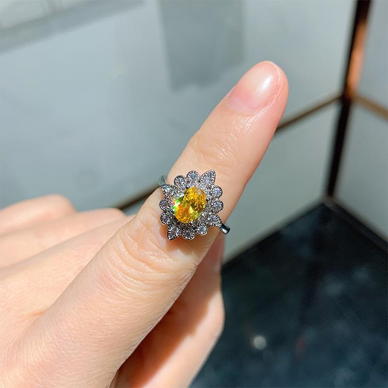 Кольцо с цирконием, позолоченное кольцо с микроинкрустацией, кольцо с синим корундом, женская бижутерия.