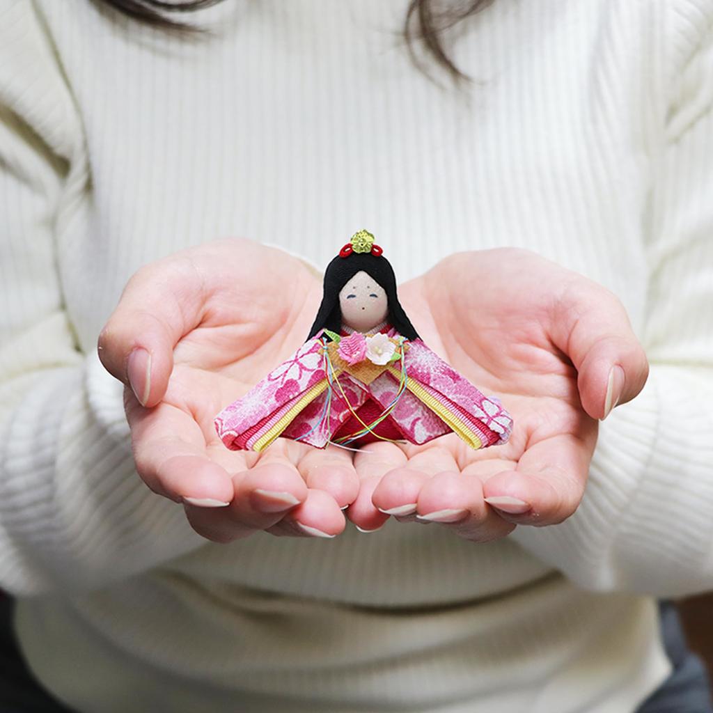 Osaka Choseido Hina Dolls Compact Mini Hina Dolls Ceramic Maizakura Hina Imperial Couple Set - -