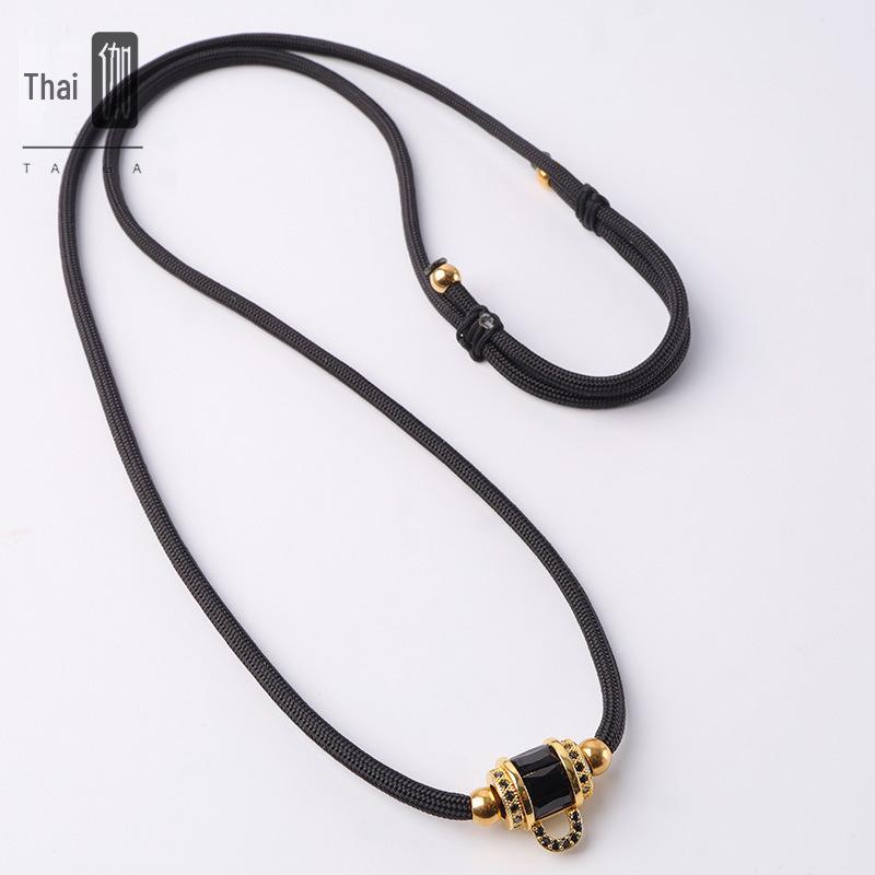 Таиландский амулет Будды Золотой Свет Роскошный Бриллиантовый Веревочный Шнурок – Регулируемое Ожерелье