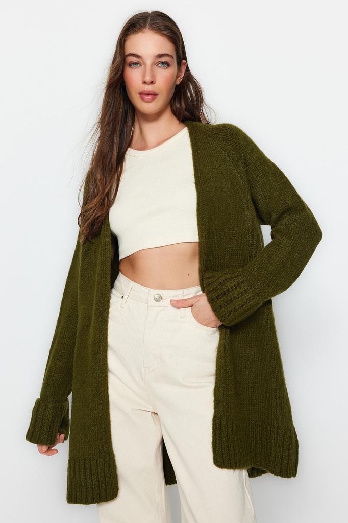 Women's Fashionable Stylish Cardigan Black Wide Fit Soft Textured Knitwear Cardigan