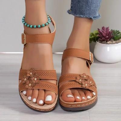 Женские босоножки на танкетке 2024 года, летние туфли в стиле ретро с открытым носком и цветами на платформе для женщин, повседневная пляжная обувь для отдыха, женские сандалии