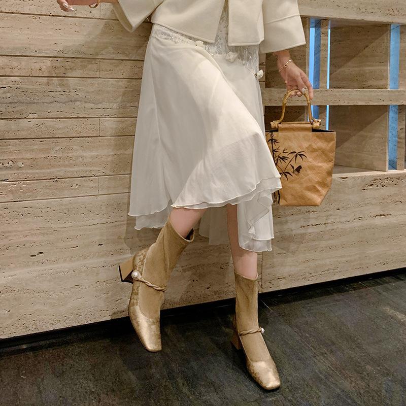 Новый национальный стиль нишевый дизайн чувство сращивания ретро модные ботинки 2024 новый универсальный ремонт толстый каблук эластичные ботинки