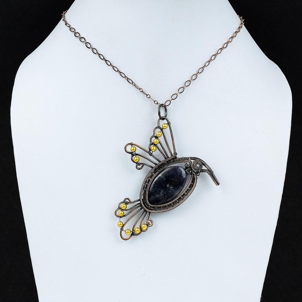 Кулон с солнечным камнем иолита, медная проволока, кулон, кулон с драгоценным камнем, удивительные медные украшения, новый кулон ручной работы, кулон с птицей для подарка