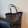 Cute and Sweet Cherry Print Tote Bag Niche Fashion Large Capacity Versatile Shoulder Bag For Women Travel Handbag Purse CLE