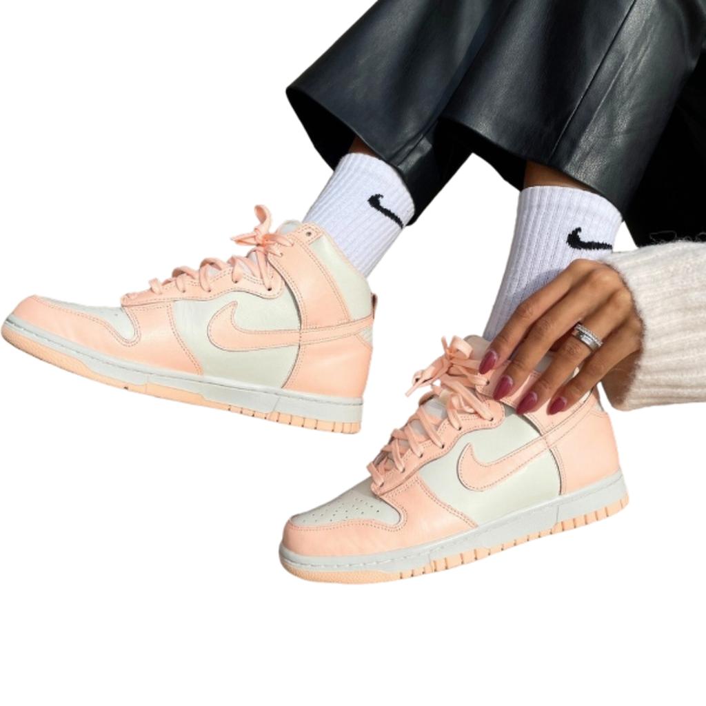 Nike Dunk High Crimson Tint