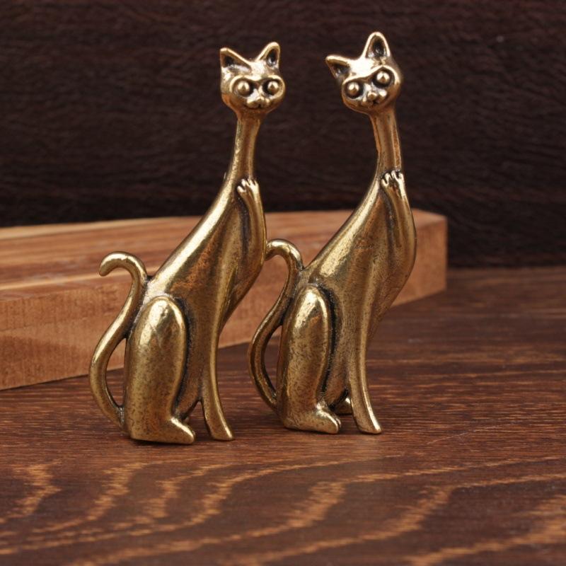 Brass Long Neck Cat Ornament Chinese Retro Handicraft Small Copper Abstract Ornament Figurines Bedroom Desktop Ring Storage Rack
