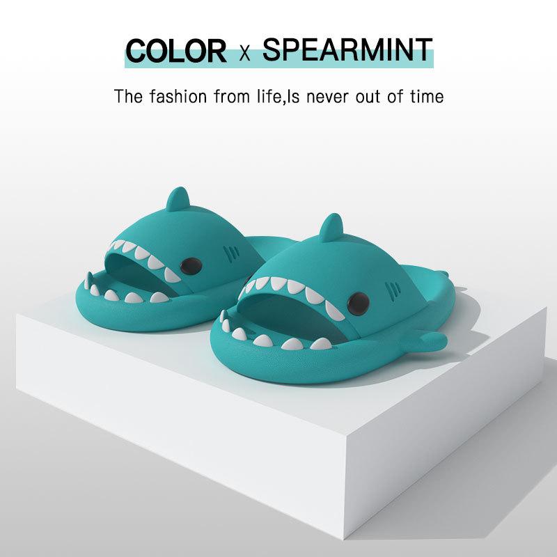 Тапочки Shark, летние тапочки для взрослых, модные домашние, для отдыха на открытом воздухе, с милым мультяшным рисунком, для дома, противоскользящие сандалии для женщин