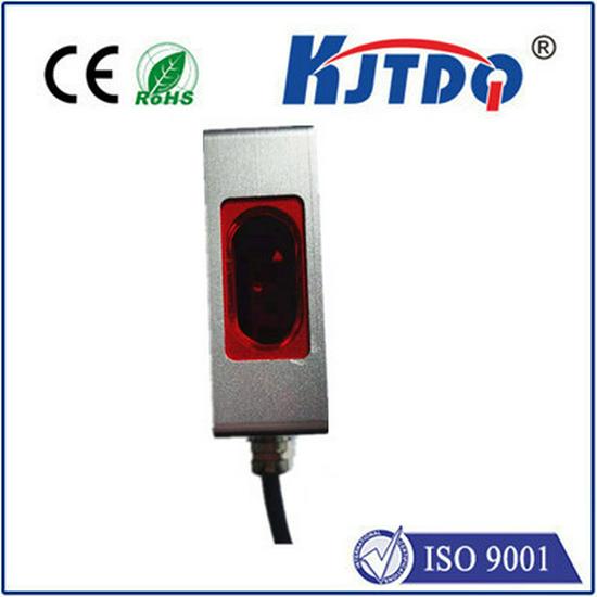Q4XTILAF300-Q8 Laser Distance Displacement Sensor