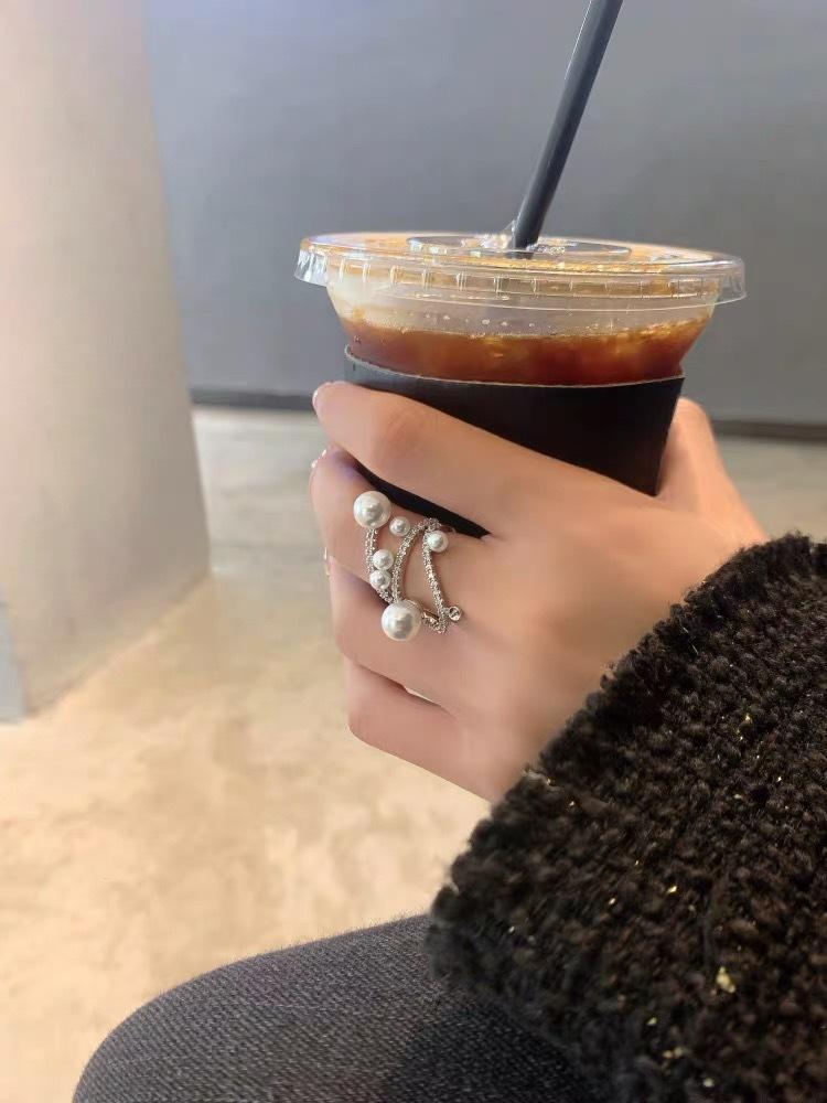 Ring Women's Fashion Personality Winding Diamond-set Pearl Ring Opening