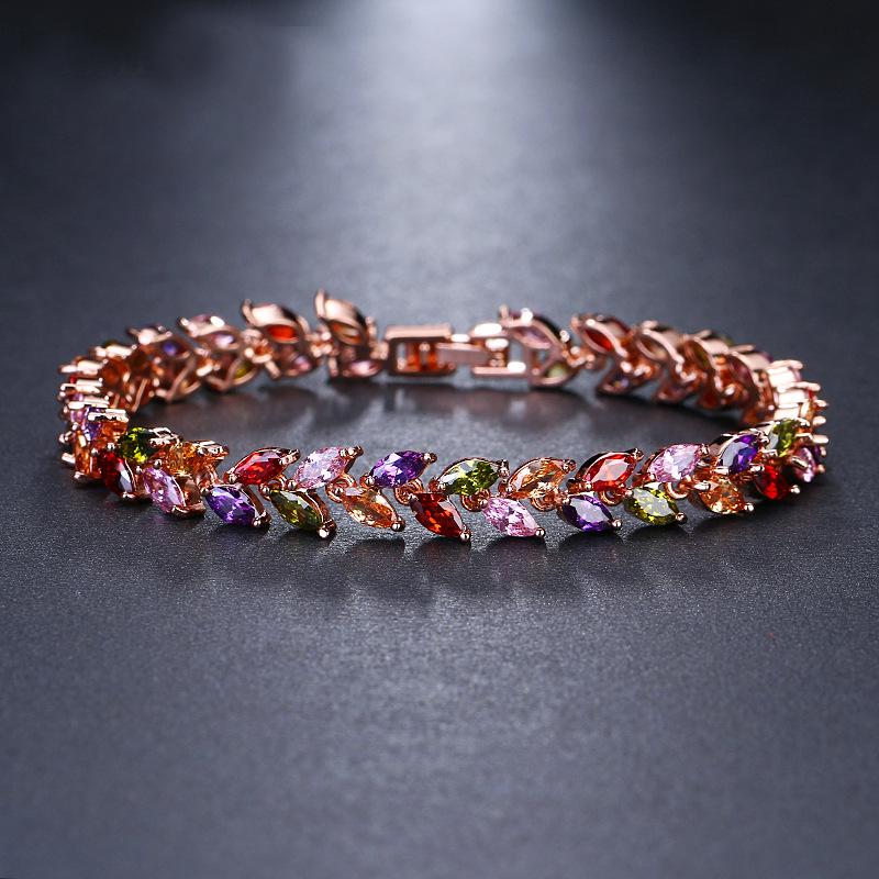 Korean Fashion Zircon Leaf Bracelet - Elegant Street Style for Women