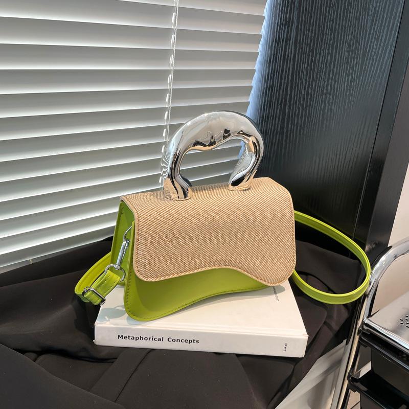 Niche Design Handbag Bag Women's High-end Commuter Bag Shoulder Messenger Bag Simple Versatile Bag