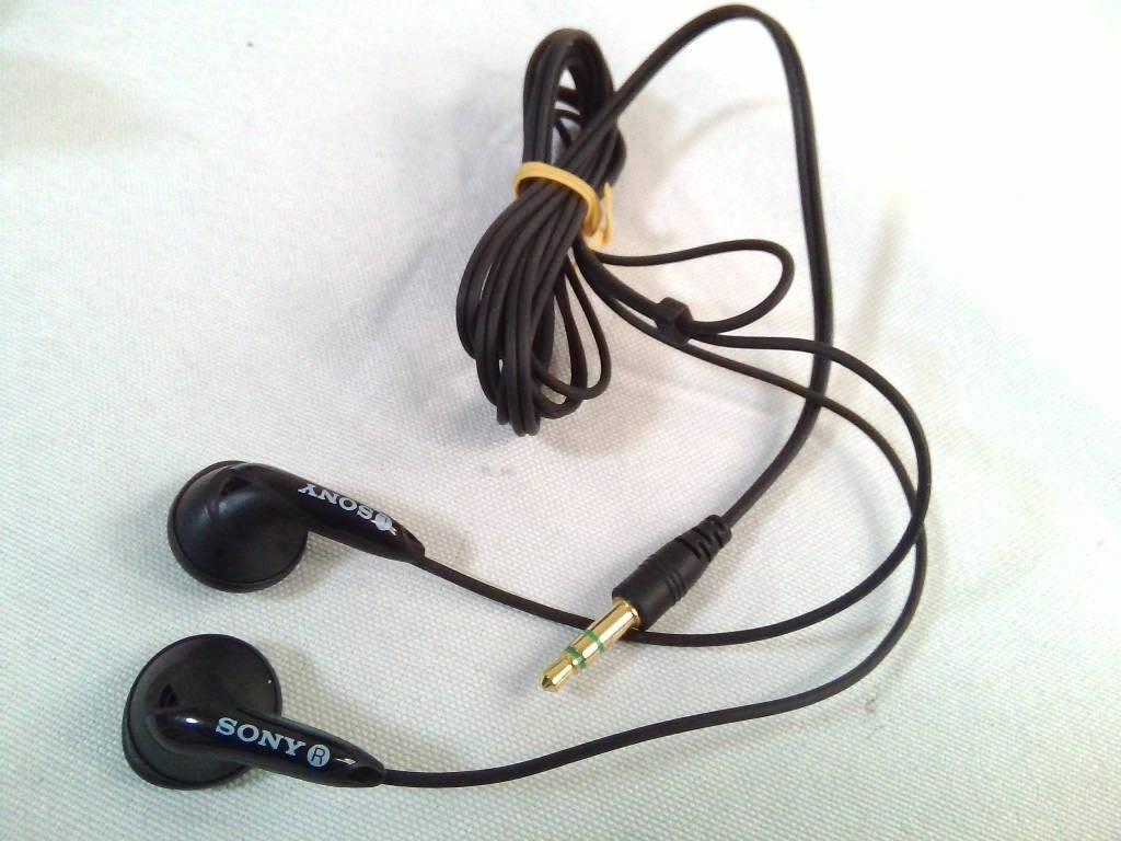 Sony Стереонаушники MDR-E804 Отличное рабочее состояние