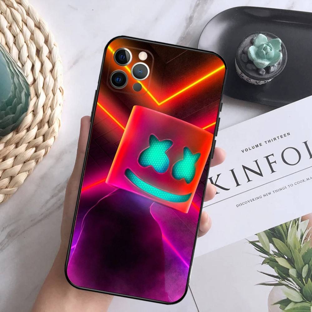 Чехол для телефона DJ M-Marshmello для iPhone 16,15,14,13,12 Mini 11 Pro XR,X,XS,MAX 7,8 Plus Силиконовый чехол Мягкий Черный