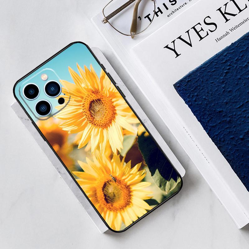 Sunflower Floral Case For iPhone 17 Air 15 14 11 16 Pro Max 13 12 Mini 15 16 Plus 16e Funda Silicone Cover