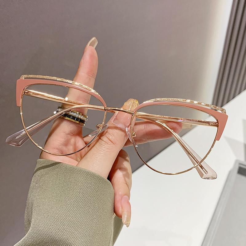 New Cat Eye Glasses Pink Frame Metal Anti Blue Light Flat Glasses Plain Brand Design Retro Myopia Women Computer Eyewear