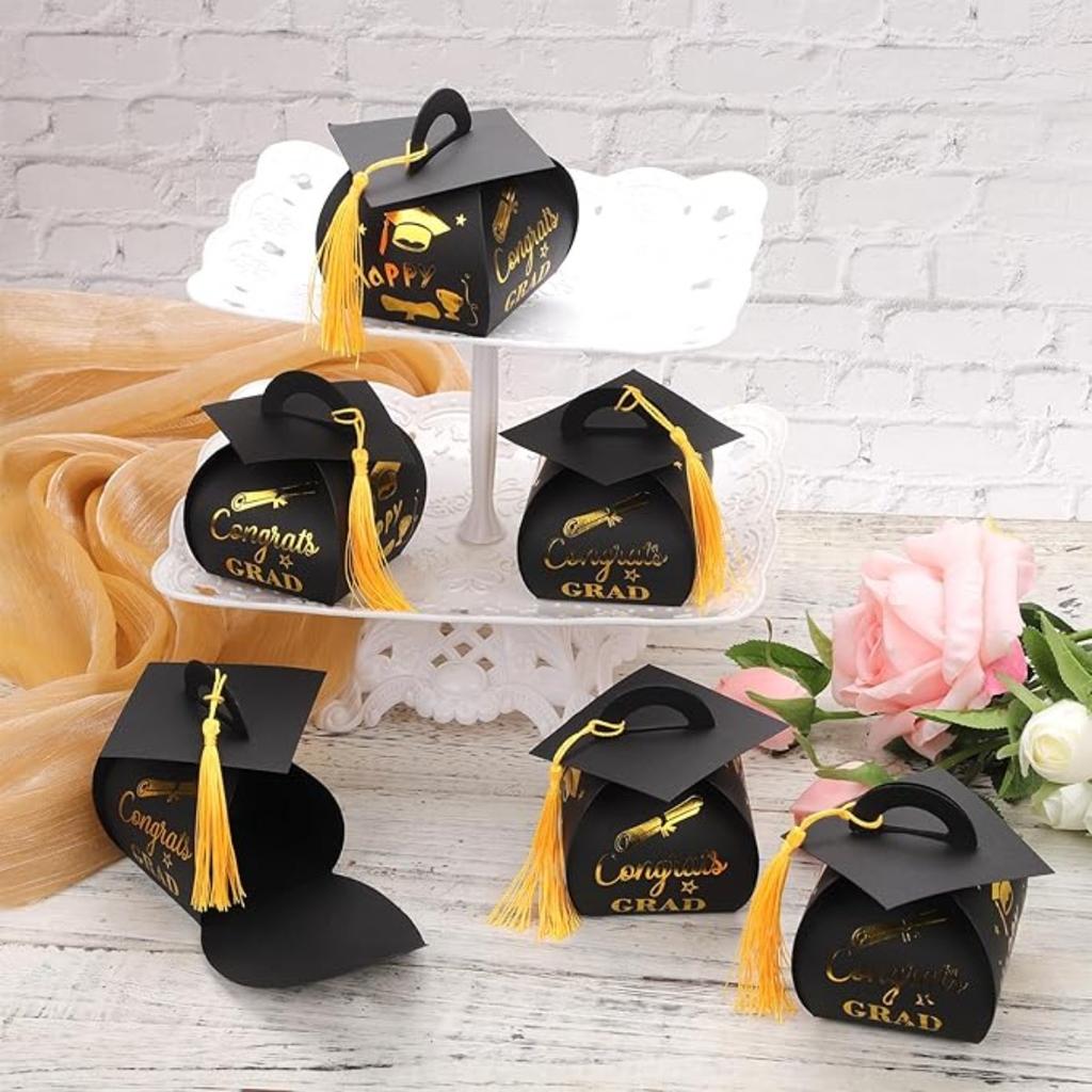25pcs Graduation Gift Box, Graduation Cap Treat Boxes Graduation Candy Box with Tassel Graduation Decor Table Centerpiece Party Supplies