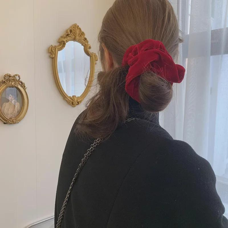 Элегантная красная корейская резинка для волос: Высокоэластичный держатель для булочек в виде кишечного кольца