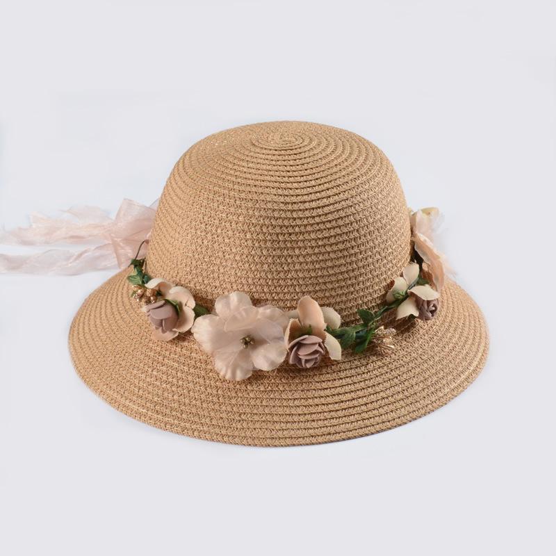 Straw Sun Hat with Decorative Faux Roses, Breathable UV Protection Wide Brim, Comfortable Portable Flat Top Cap