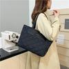 Versatile Large Retro Tote Bag Durable Nylon Handbag Ideal For Everyday Commute Women