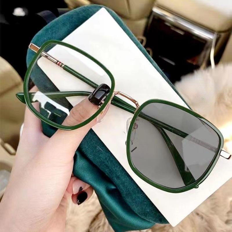 Anti Radiation Pochromic Eyeglass for Women/Men Replaceable Lens Eyeglasses Frames Retro Aesthetic Glasses