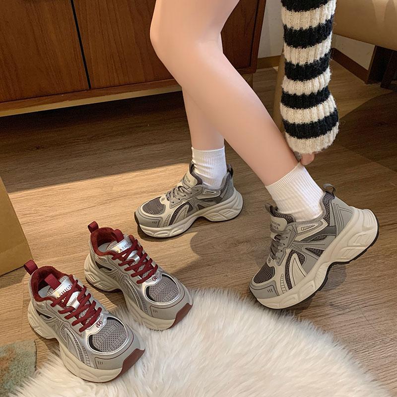 Весна 2025 новые маленькие спортивные туфли ультралегкие на толстой подошве увеличивающие рост повседневные туфли женские удобные красные кроссовки Ankola для папы