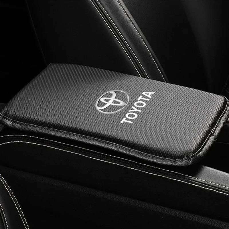 Кожа из углеродного волокна, накладка на консольный бокс автомобиля, подушка подлокотника, чехол для Toyota TRD Reiz Corolla Chr Yaris Camry, логотип RAV4 Levin