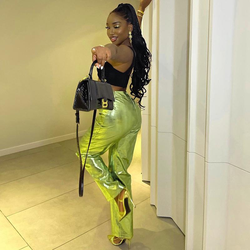 Женские брюки из искусственной кожи с высокой талией — мода осень/зима 2024 года, яркие цвета, повседневный стиль.