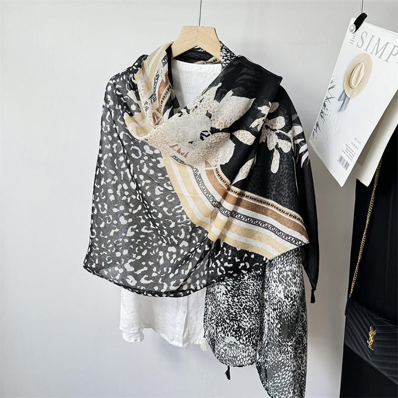 Winter Bohemina Ethnic Floral Viscose Shawl Wrap Lady Thin Scarves Fashion Tassel Pashmina High Quality Foulard Hijab Sjaal