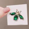 Vintage Bee Brooch For Women Retro Insect Breast Pin Clothes Corsage Ladies Party Dress Ornaments Jewelry