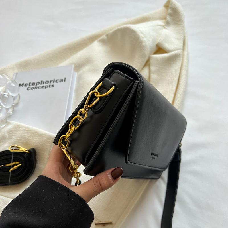 Зеленые сумки через плечо с клапаном для женщин 2024 Зимняя дизайнерская модная тенденция Маленькая кожаная сумка через плечо Сумки и кошельки