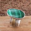 Большое овальное кольцо с малахитом, кольцо из цельного серебра 925 пробы, кольцо ручной работы, двухцветное кольцо, богемное кольцо, кольцо с безелем, уникальный подарок